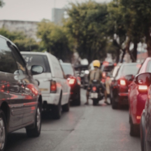 LABO Berlin geht oft unverhältnismäßig streng vor und widerruft Mietwagengenehmigungen für UBER / BOLT sofort. Dagegen können Sie sich wehren.