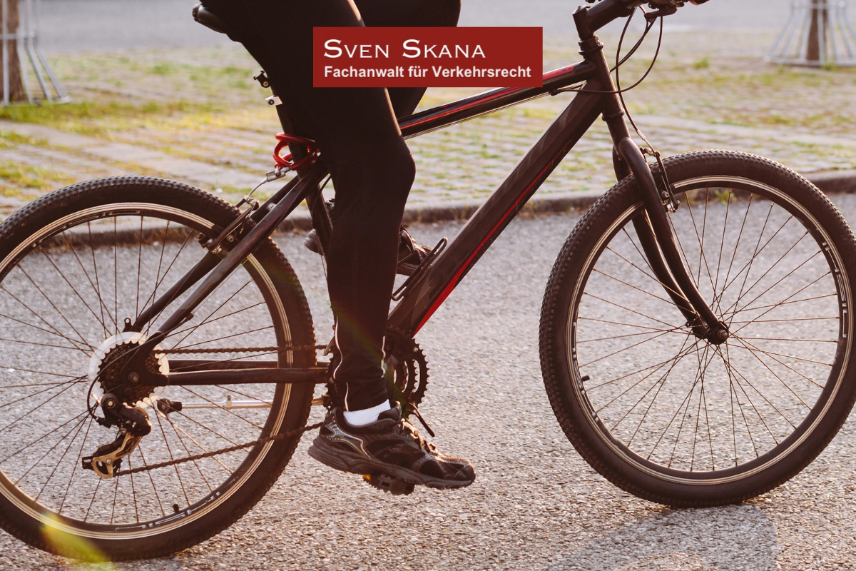 Betrunken Fahrrad fahren